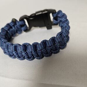 Handmade Blue Paracord‎ Bracelet with Black Clasp 7.5"